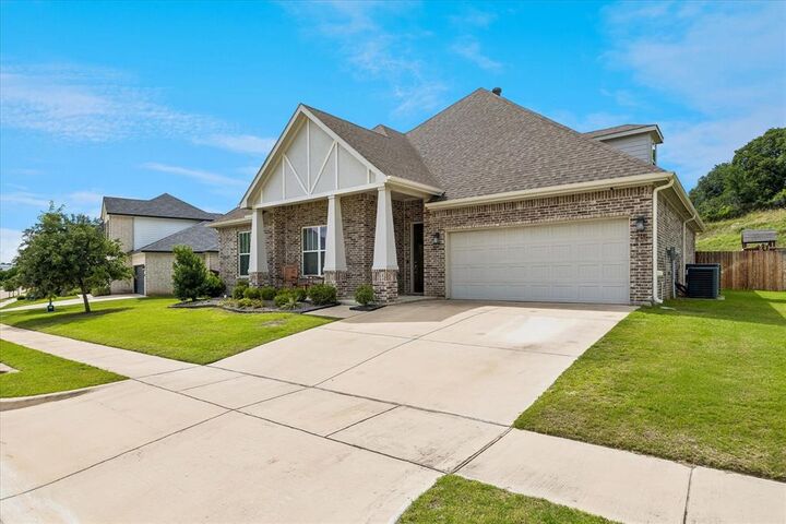 Property Photo:  215 E Furlong  TX 76087 