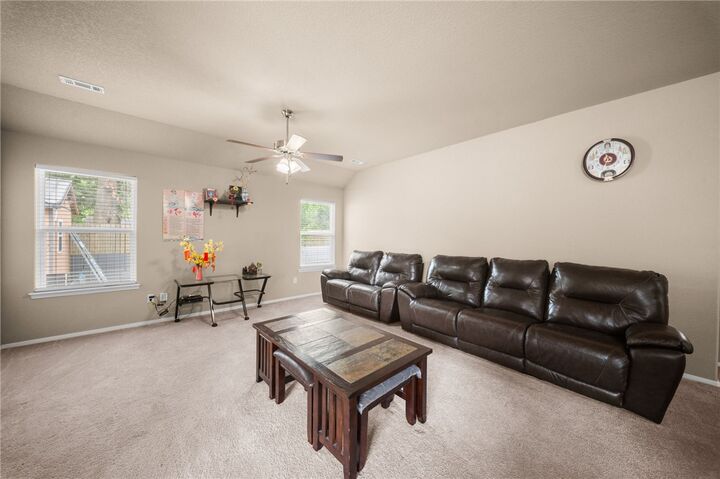 Property Photo:  1502 W Kelley Drive  AR 72756 
