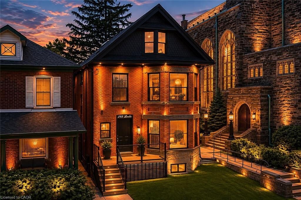 Property Photo:  295 Locke Street S  ON L8P 4C3 