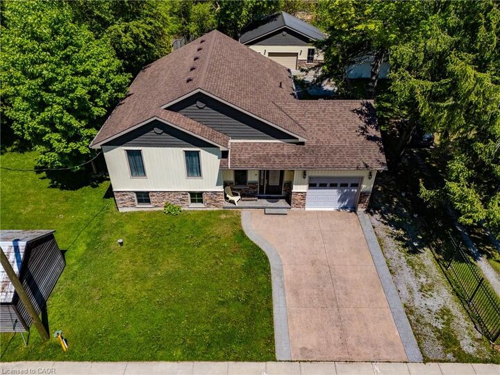 Property Photo: 514 Fishers Glen Road ON N0E 1W0
