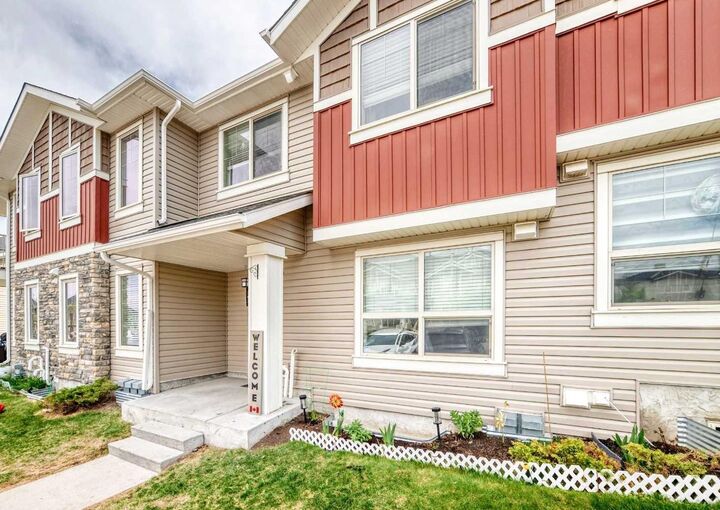 250 Sage Valley Road NW 303 — photo 1