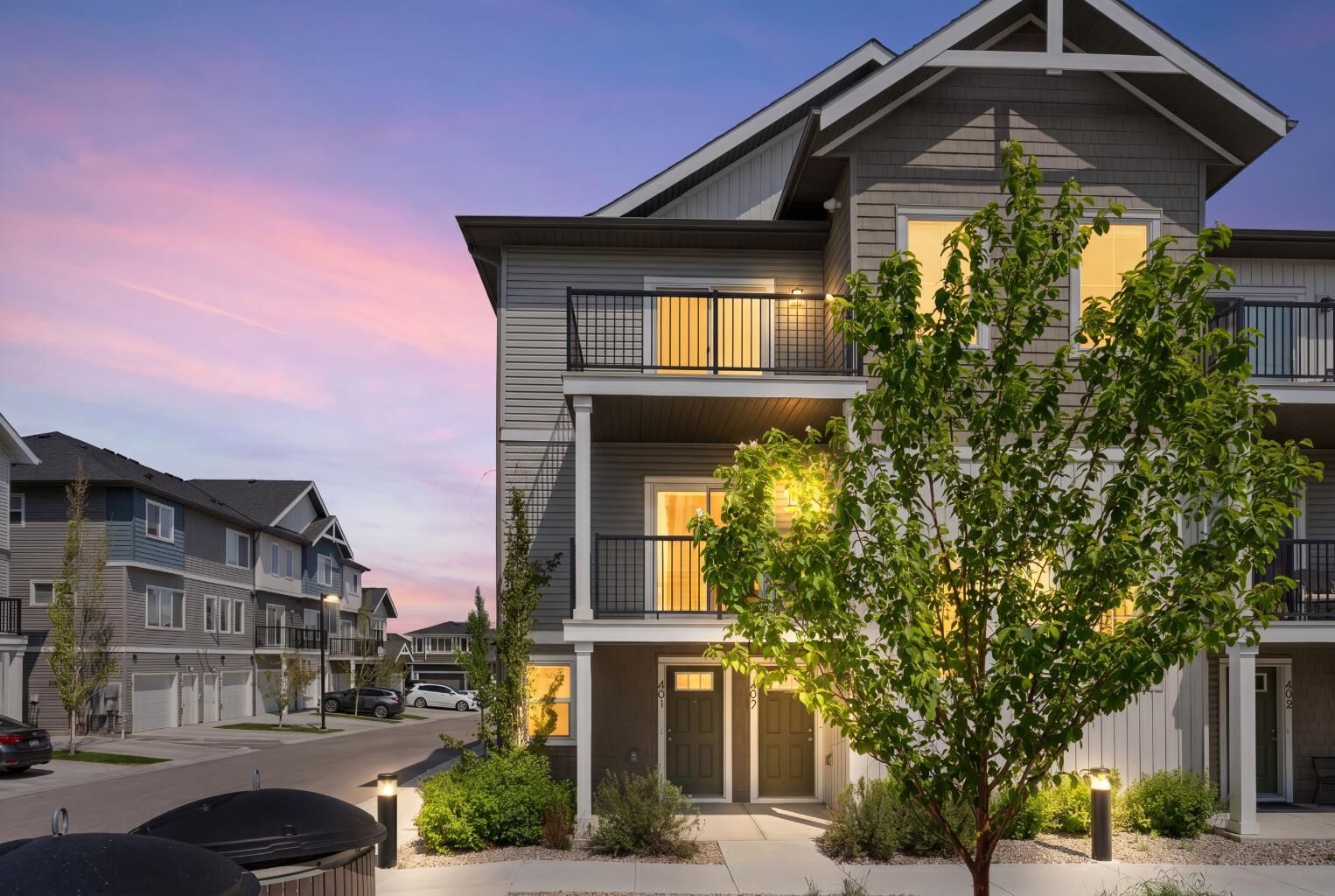 Property Photo: 24 Rivercrest Drive 401 AB T4C 2C5