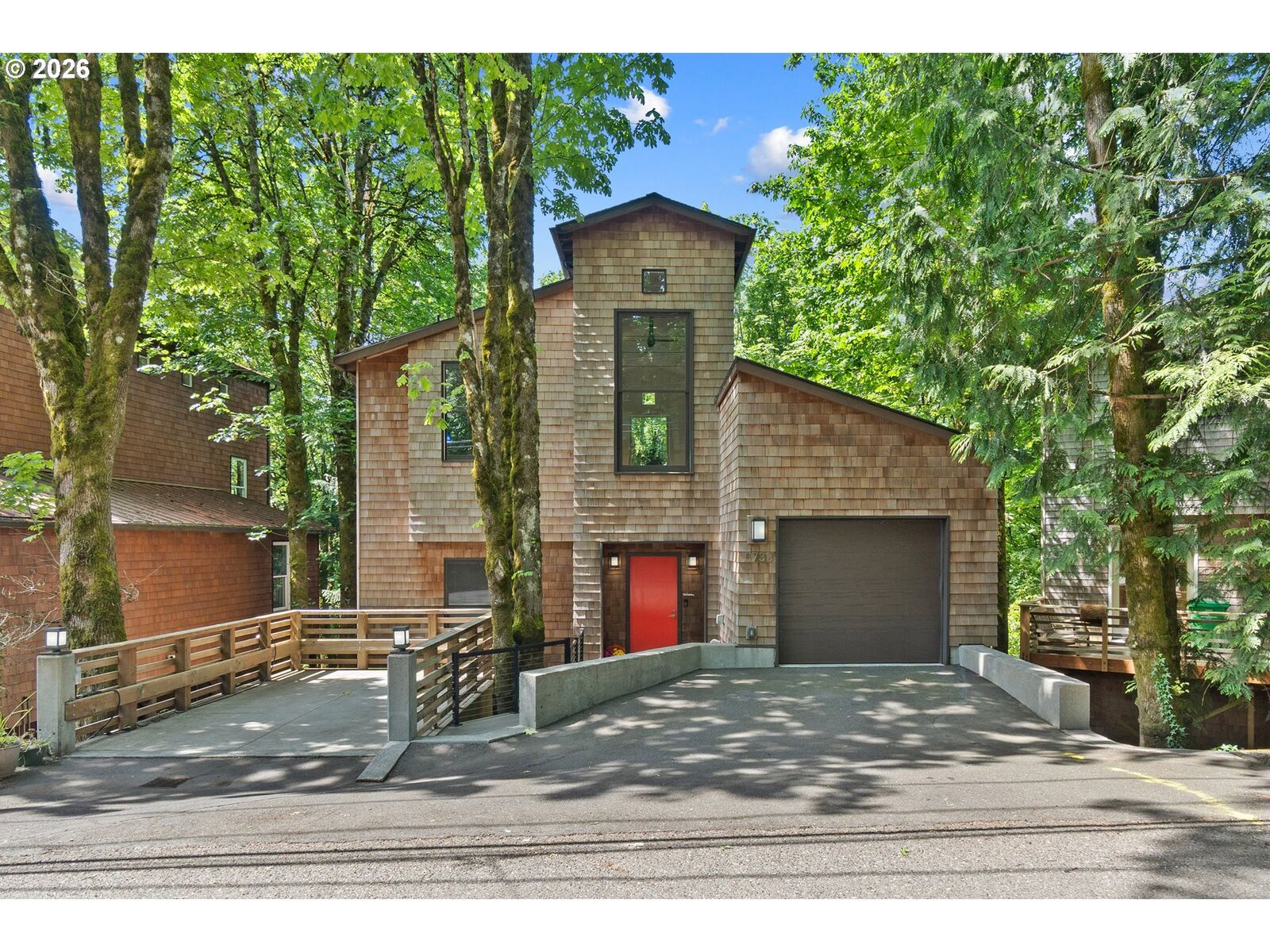 Property Photo: 5733 SW Salmon St OR 97221