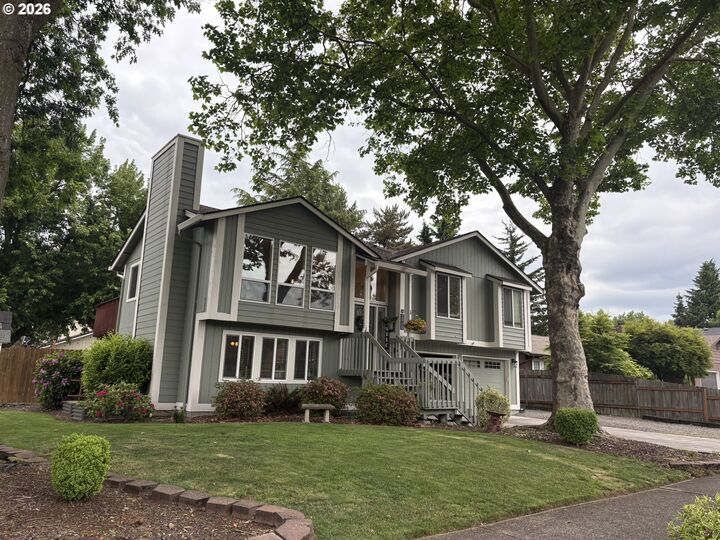 Property Photo: 10110 NE 35th St WA 98662