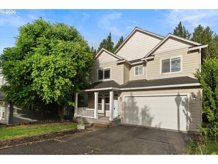 Property Photo: 315 S 34th Pl WA 98642