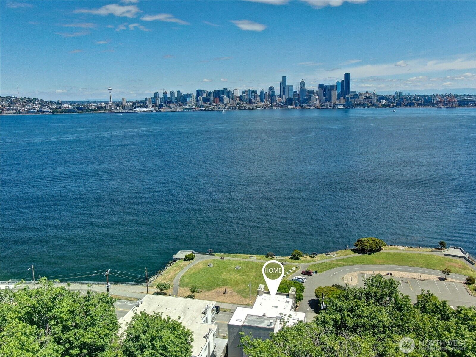 Property Photo: 1111 Harbor Avenue SW 500 WA 98116