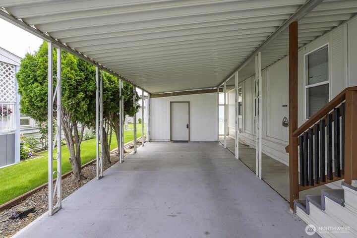 Property Photo:  2240 W Broadway Avenue 221  WA 98837 