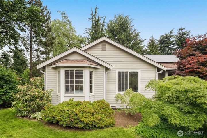 Property Photo:  14222  108th Avenue NE  WA 98034 