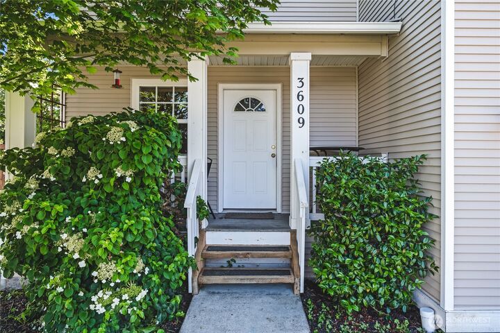 Property Photo:  3609  Malland Court  WA 98221 