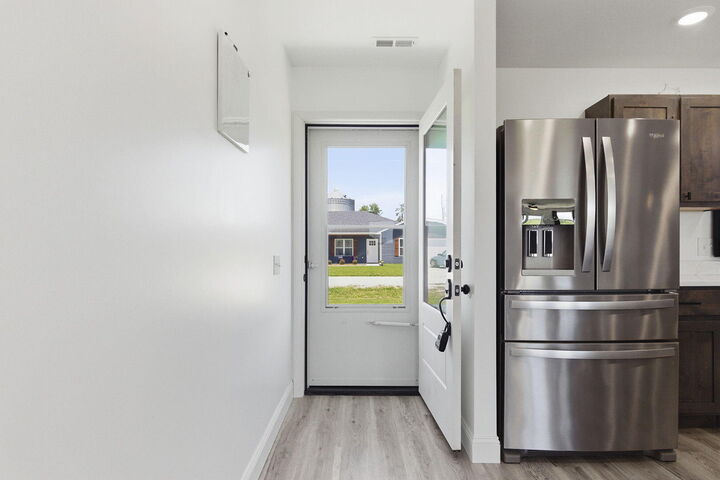 Property Photo: 10 Andy Court MO 65243