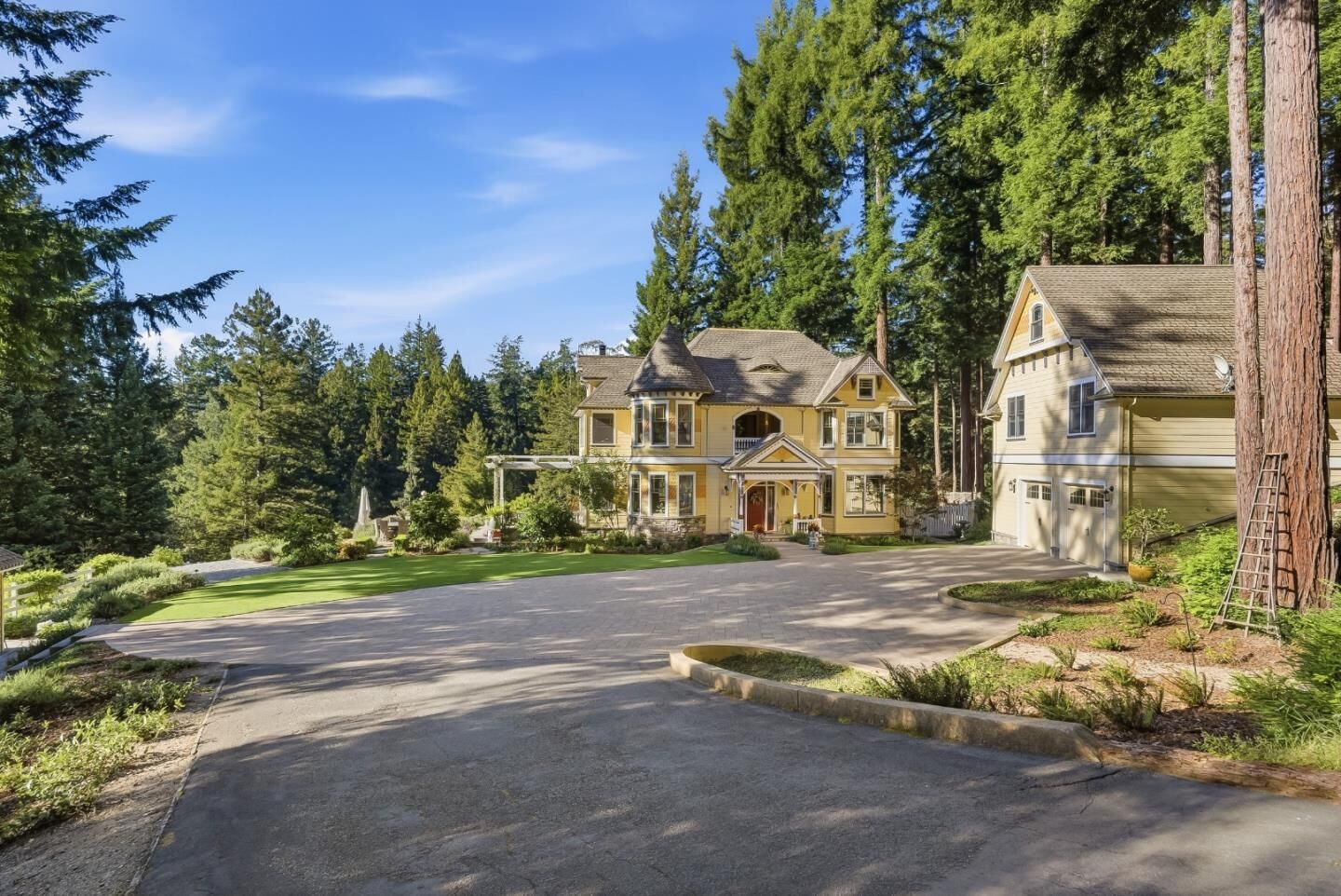 Property Photo: 24431 Soquel San Jose Road CA 95033