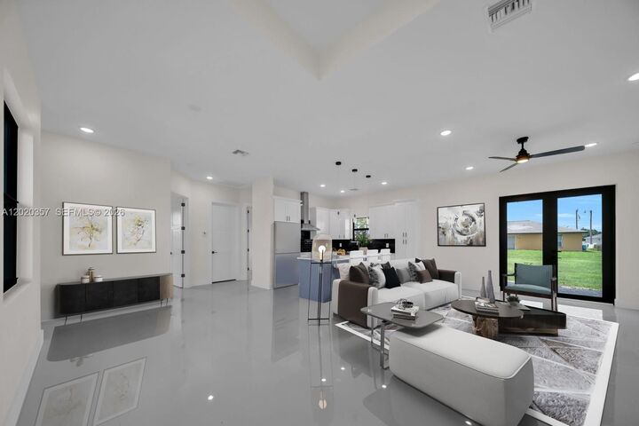 Property Photo:  3114 39th St SW  FL 33976 