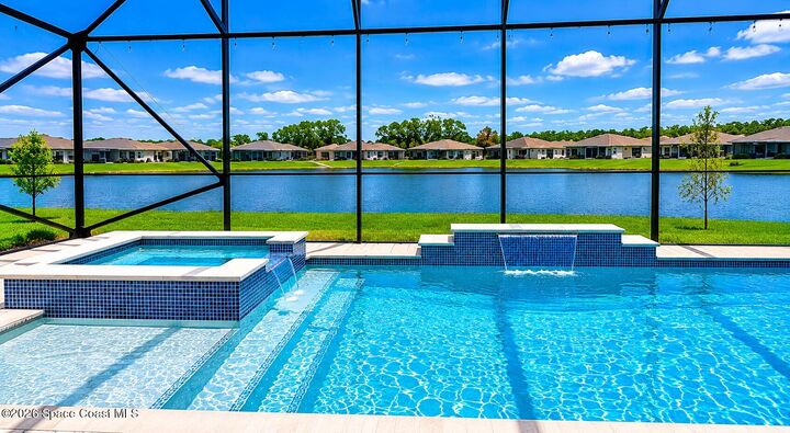 Property Photo: 345 Loymer Circle FL 32953