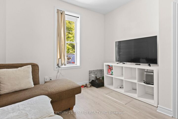 Property Photo:  85-87 Victoria Street  ON K7C 2W5 