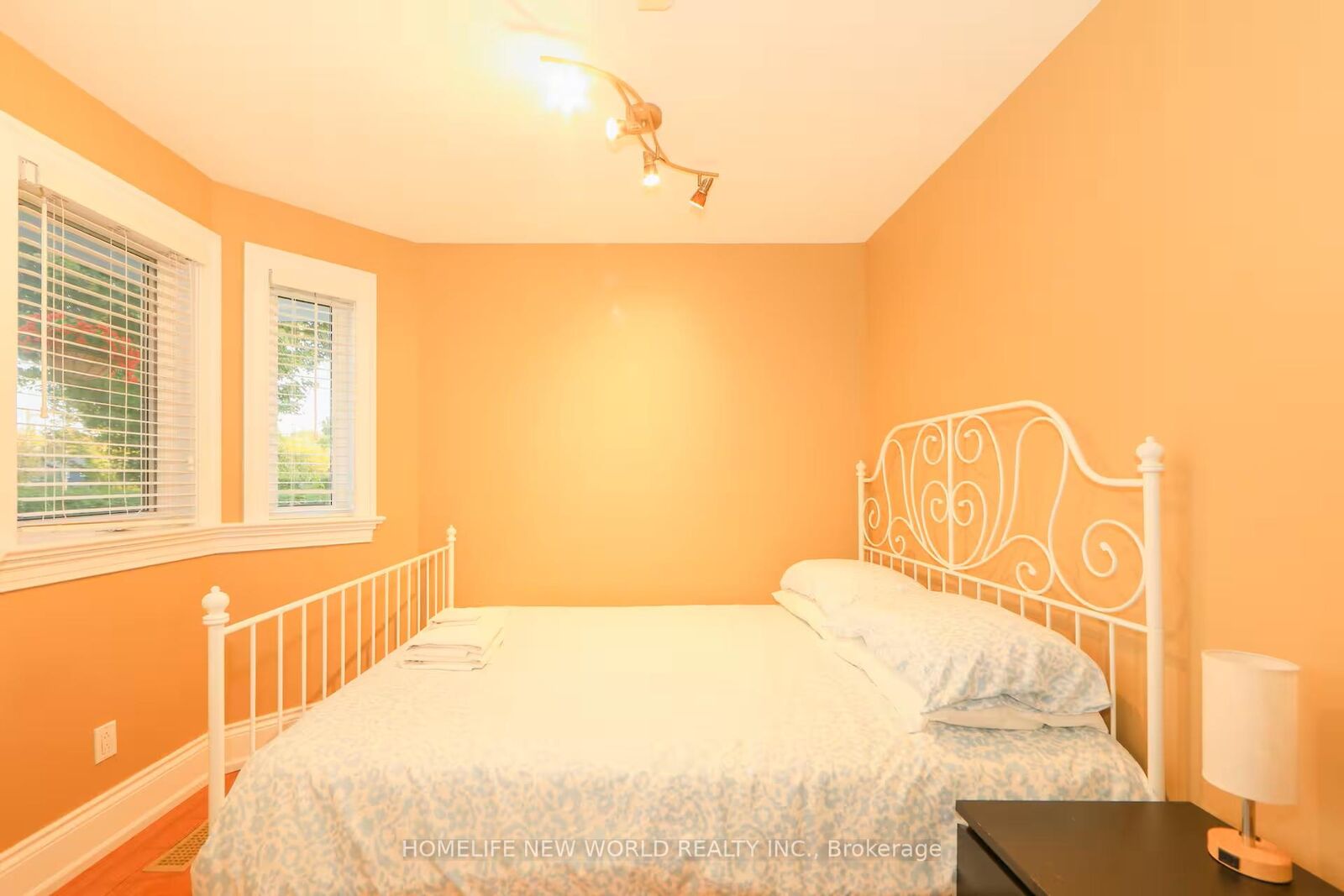 Property Photo: B24240 Thorah Park Boulevard ON L0K 1A0