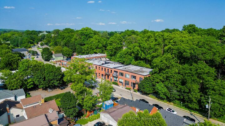 Property Photo: 85 Spruce Street 112 ON N1R 4K4