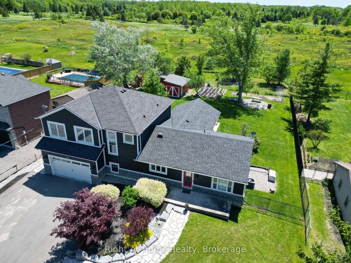 Property Photo: 367 Golf Club Road ON L0R 1P0