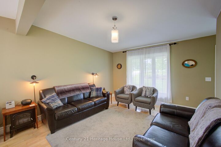 Property Photo: 262845 Varney Road ON N0G 1R0