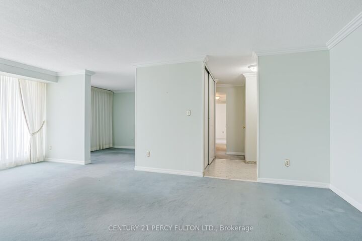 Property Photo:  121 Trudelle Street 608  ON M1J 3K4 