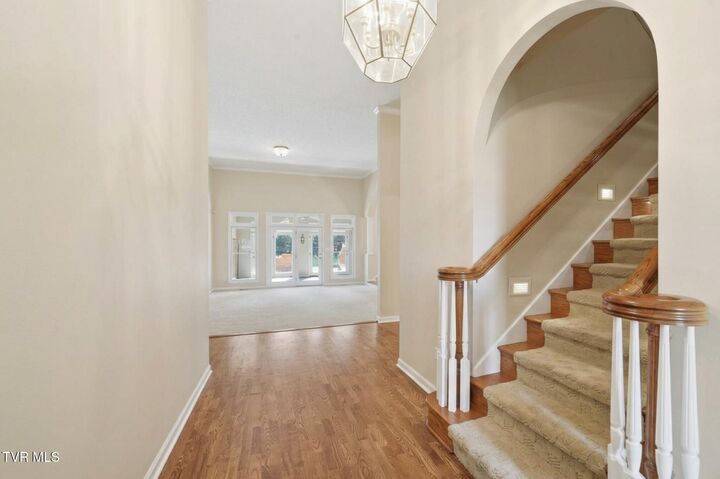 Property Photo:  105 Shadowood Drive  TN 37604 
