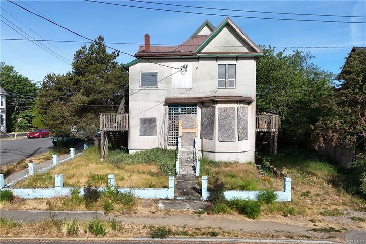 528 Hecate St — photo 1