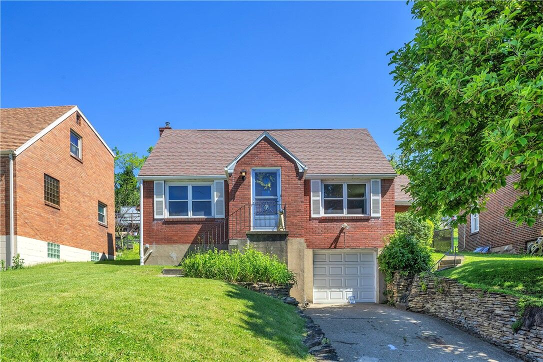 Property Photo:  1117 Broughton Rd  PA 15236 