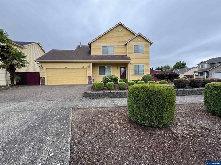 Property Photo:  4199 Geranium Lp NE  OR 97305 