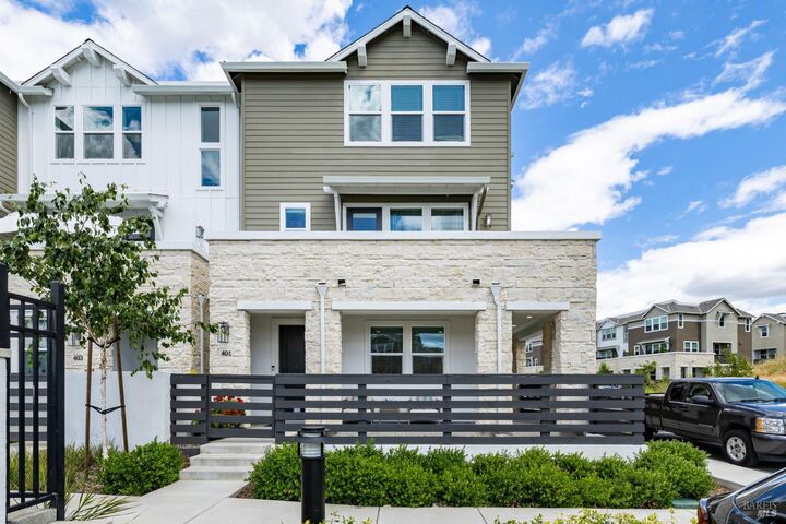 Property Photo:  401 Semillon Lane  CA 95403 