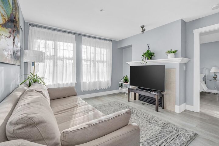 Property Photo: 995 W 59th Avenue 210 BC V6P 6Z2