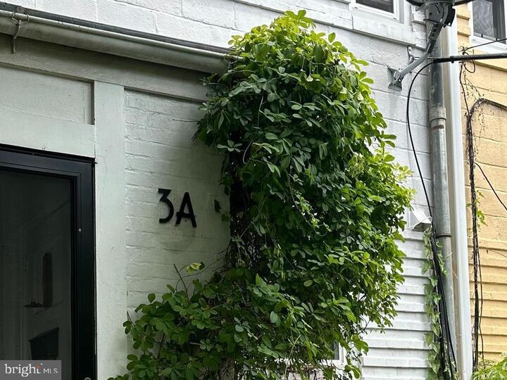 Property Photo:  3 Gardenway A  MD 20770 