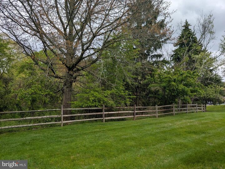 Property Photo:  1306 Fairbourne Court  PA 19446 