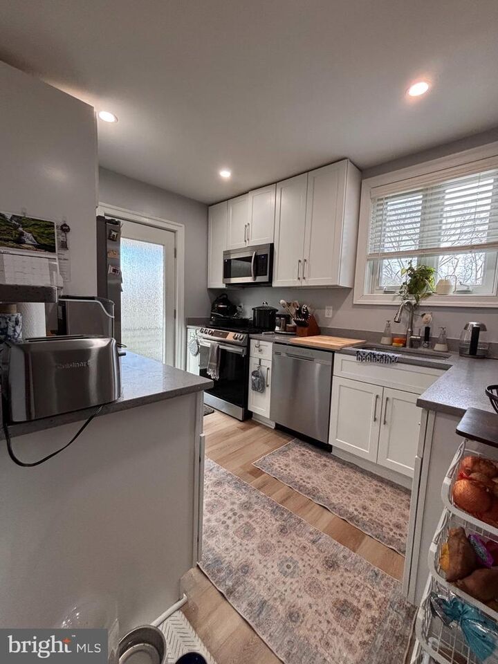 Property Photo: 222 E Taylor Run Parkway VA 22314