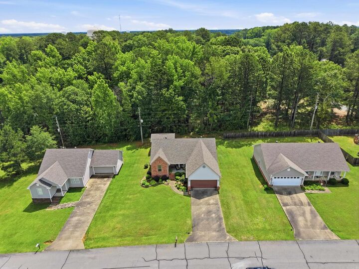 Property Photo: 63 Horton Hills Drive AR 72150