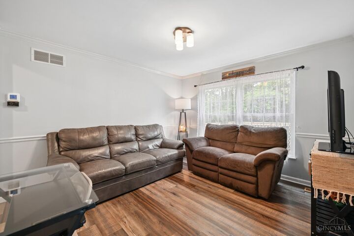 Property Photo: 7758 Meadow Crest Court OH 45039