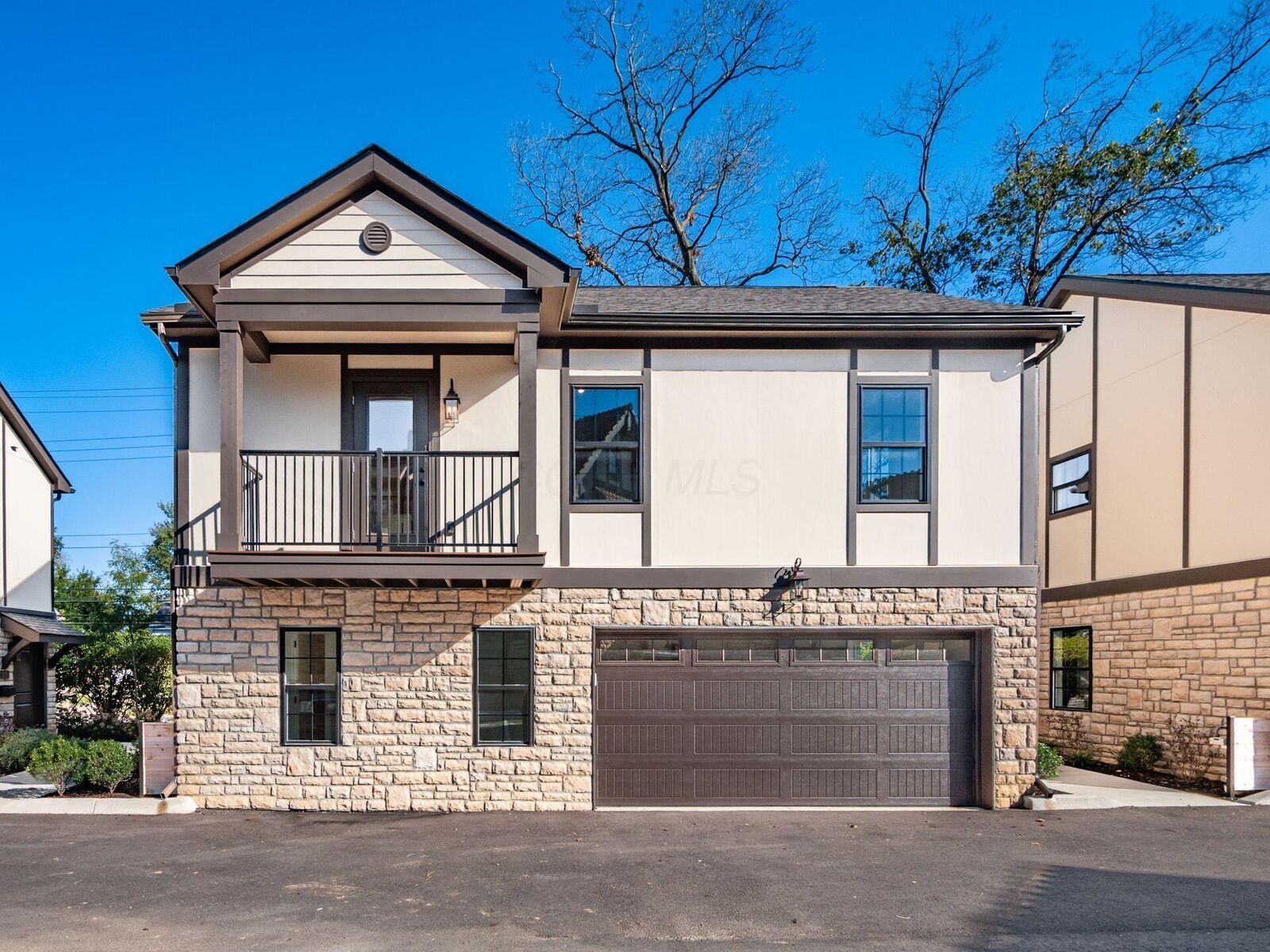 Property Photo:  2015 W 5th Avenue  OH 43212 
