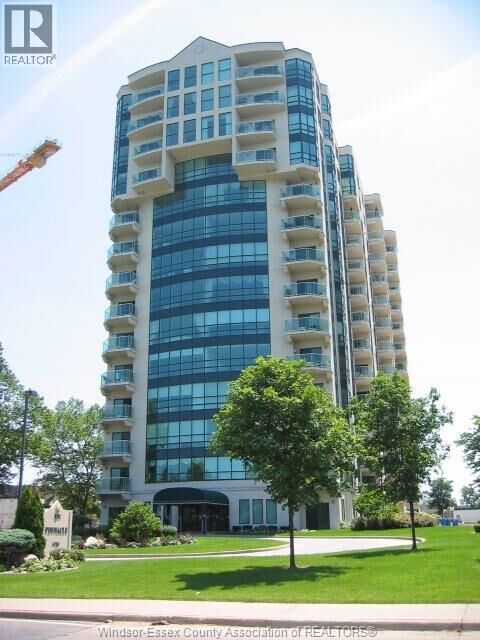 Property Photo: 4789 Riverside Drive 1206 ON N8Y 5A2