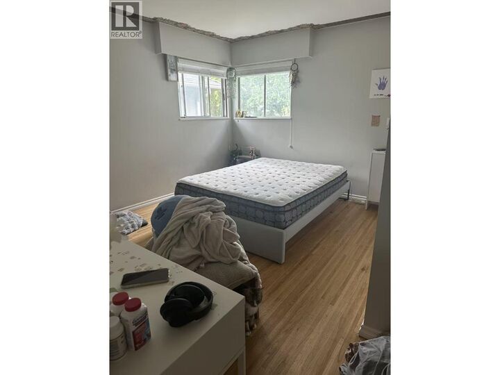 Property Photo:  1380 East 54th Avenue  BC V5X 1M4 