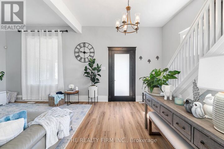 Property Photo: 31 Fifth Avenue ON N5R 4C2