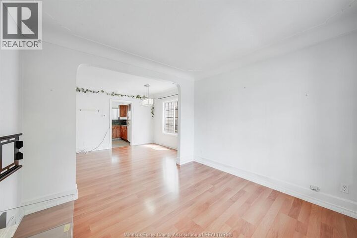 Property Photo: 1054 Oak Street ON N9A 5G4