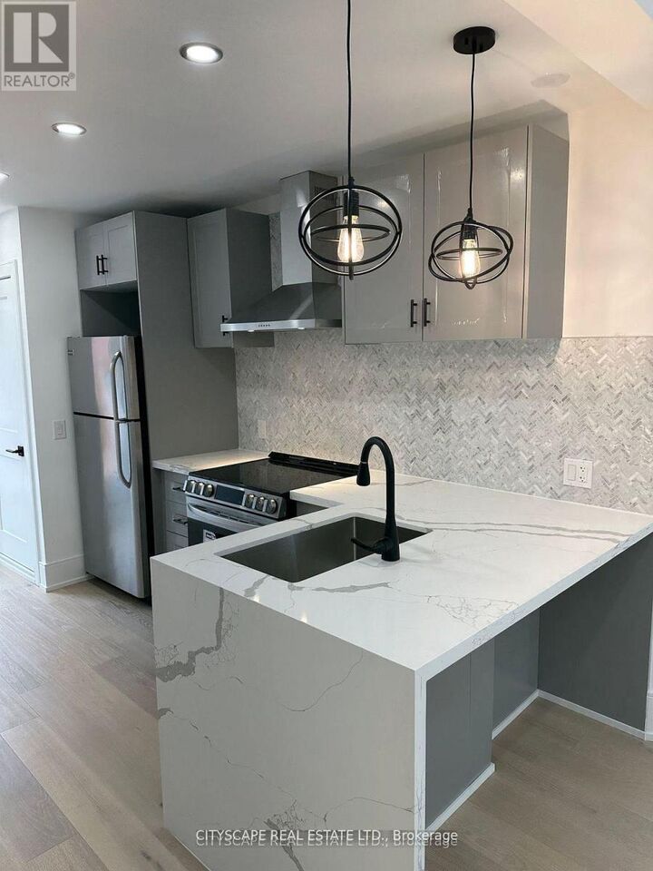 Property Photo: 242 Christie Street ON M6G 3B8