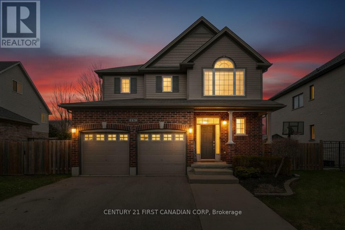 Property Photo: 1336 Birchwood Drive ON N6K 4Y5