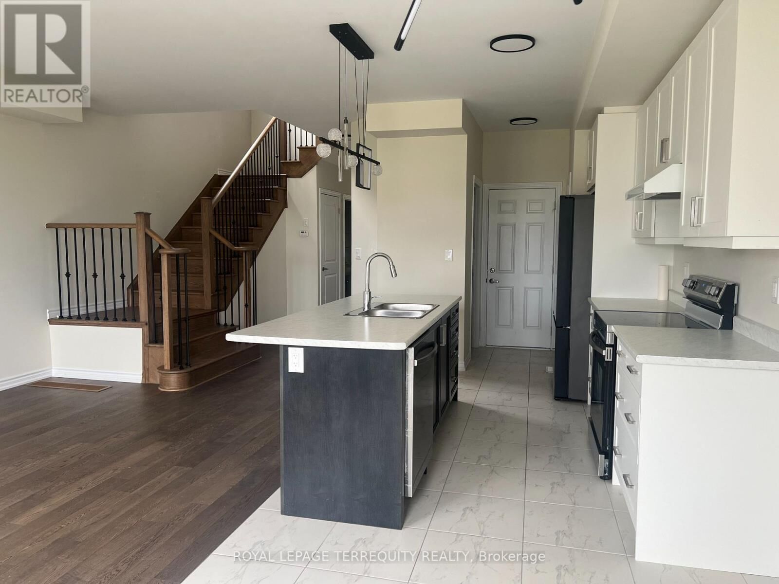 Property Photo: 169 Vanilla Trail ON L2V 0L2