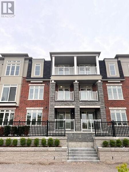 Property Photo: 2540 William Jackson Drive 204 ON L1X 0E4