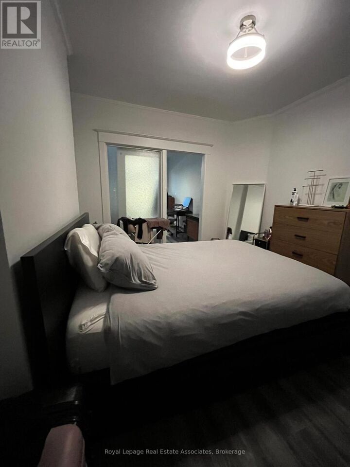 Property Photo: 415 Lansdowne Avenue Main ON M6H 3Y2