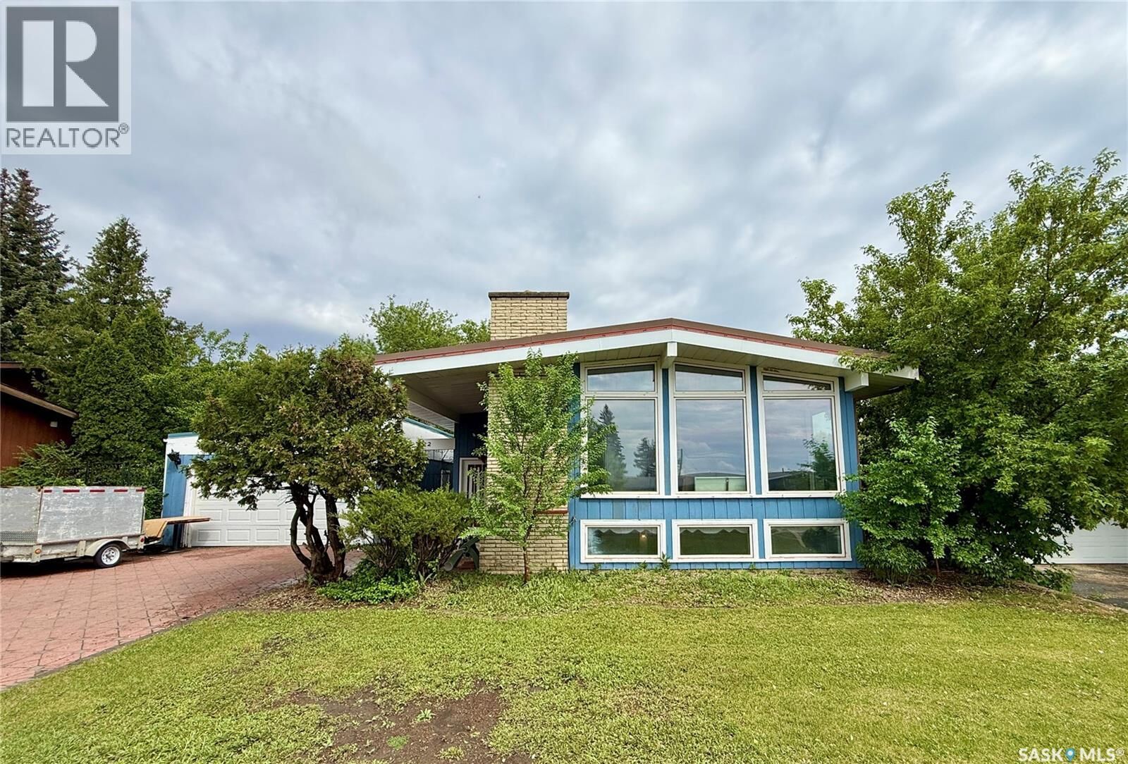Property Photo: 522 100th Street SK S9A 0T4