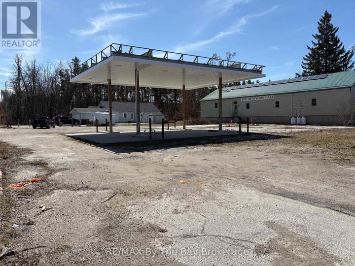 Property Photo:  2792 County Rd 124 Road  ON L0M 1H0 