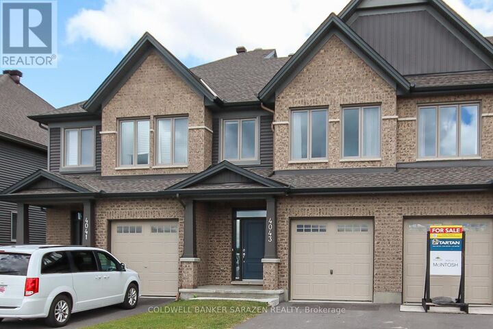 Property Photo: 4043 Kelly Farm Drive ON K1T 0E3