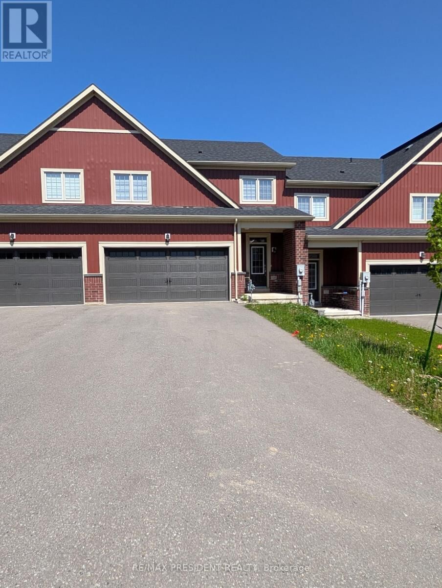 Property Photo: 110 Stonebrook Way ON N0C 1H0