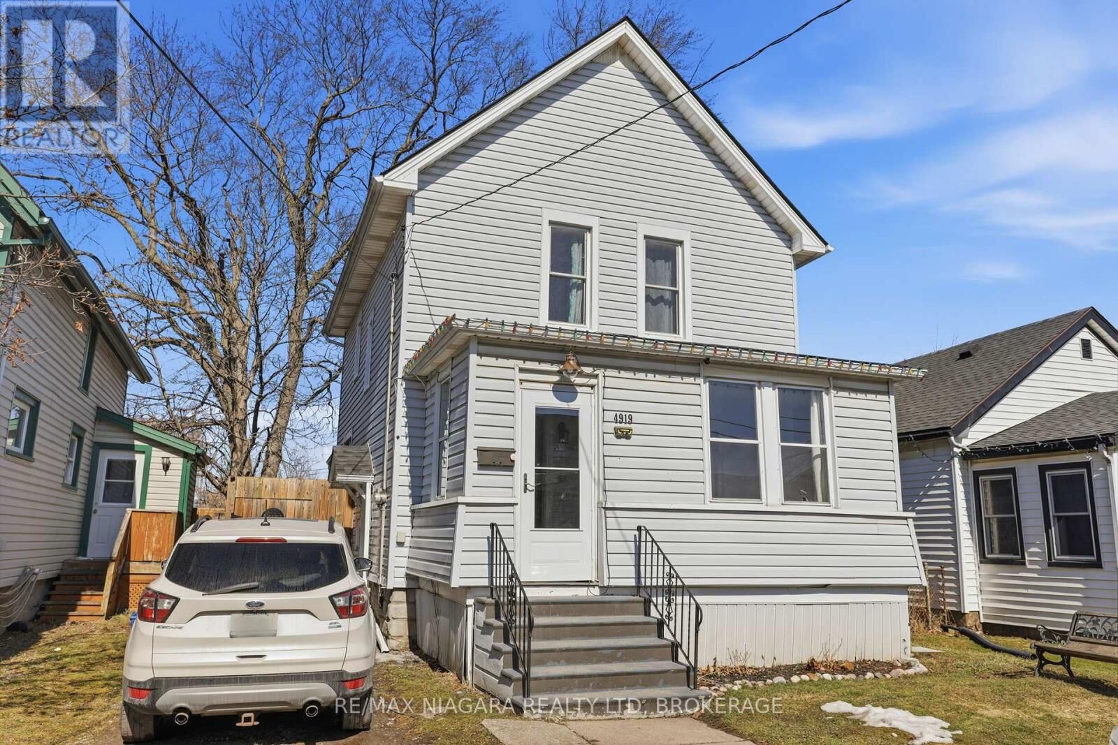 Property Photo:  4919 Huron Street  ON L2E 2J4 