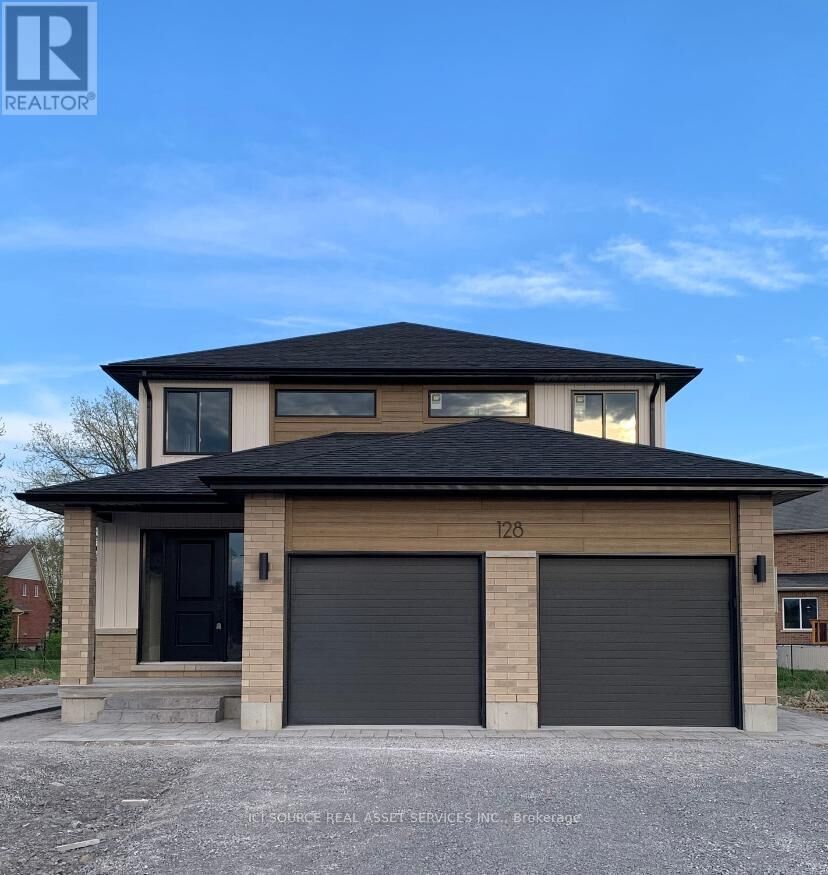 Property Photo:  128 Hastings Park Drive Unit B  ON K8P 0J4 